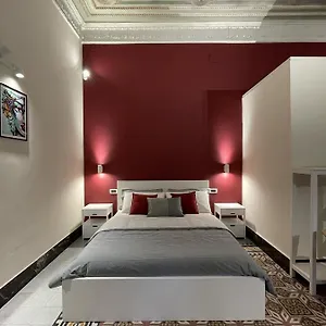 https://arricria-room-suite.palermohotels.org