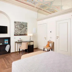 https://drago.it-tuscanyhotel.com