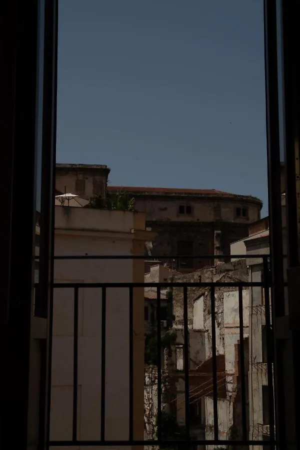 Bed and Breakfast La Vucciria Di Guttuso Palermo 0*,